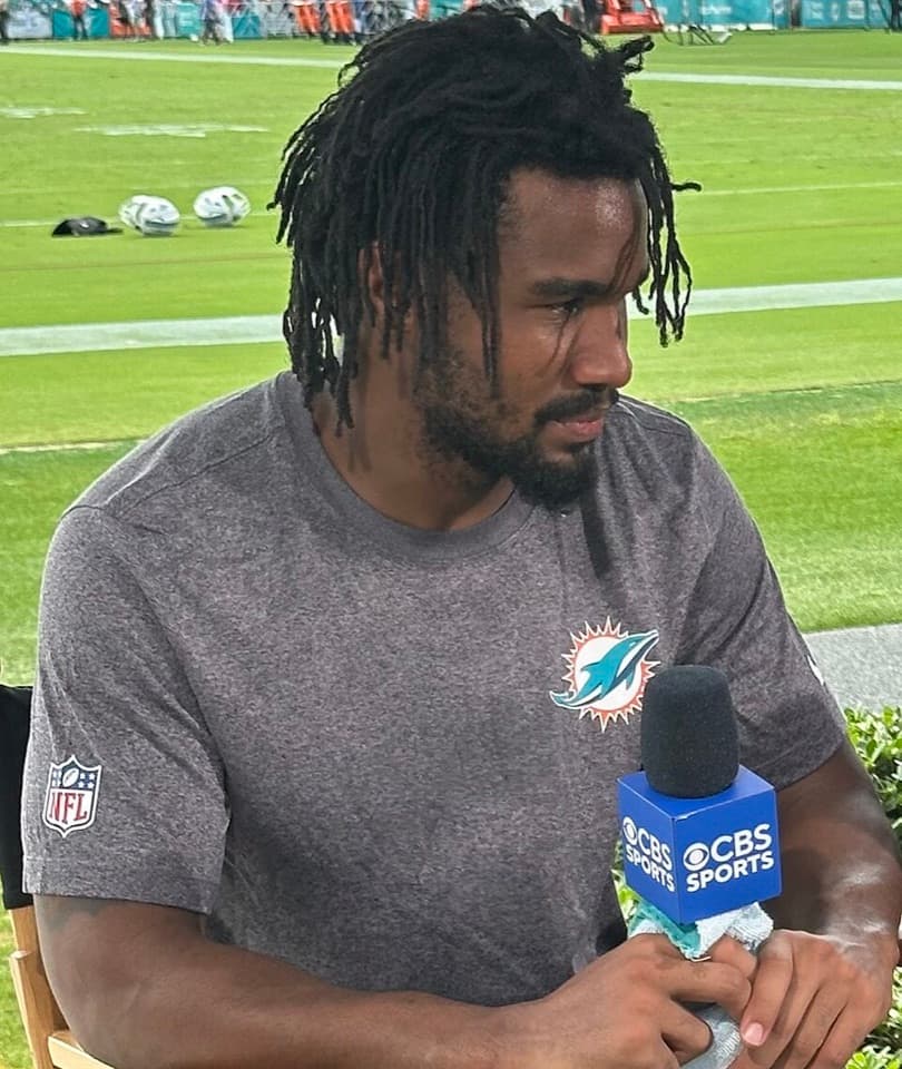 Photograph of Jaylen Waddle