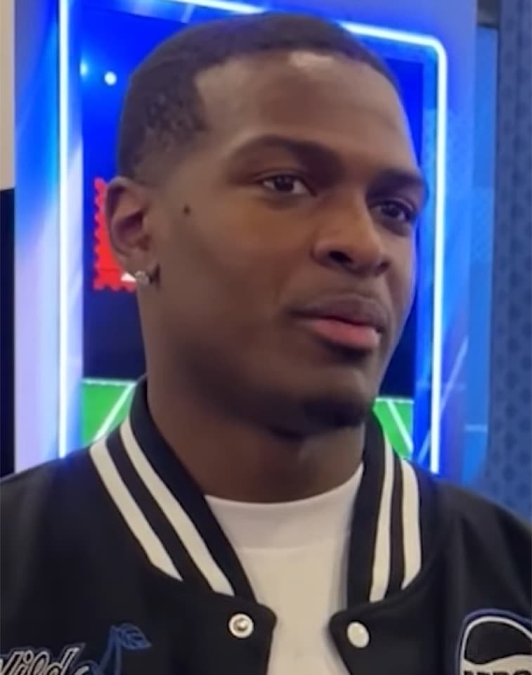 Photograph of De'Von Achane