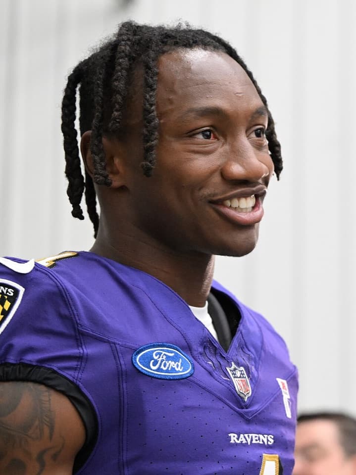 Photograph of Zay Flowers
